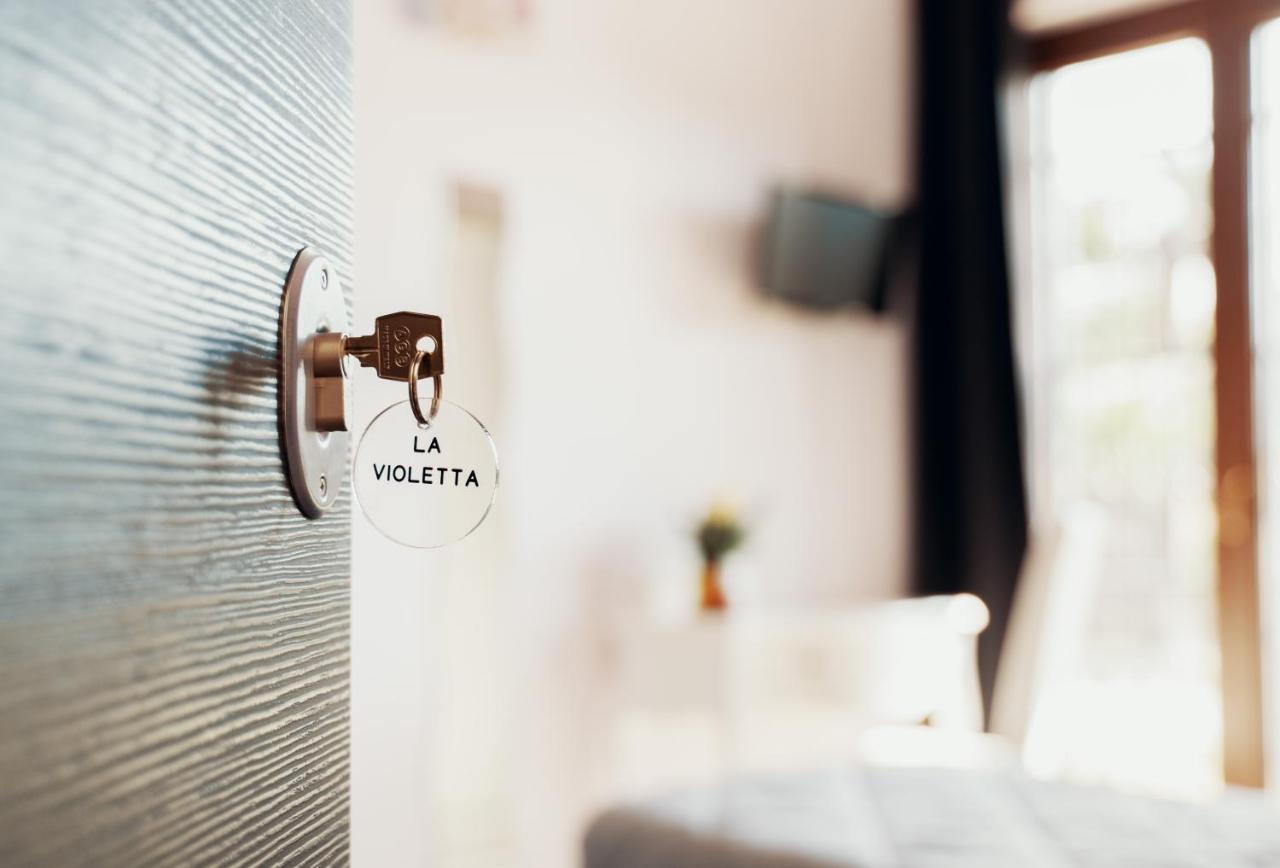 Myricae Rooms Affittacamere No Late Arrival Fiumicino Exteriör bild