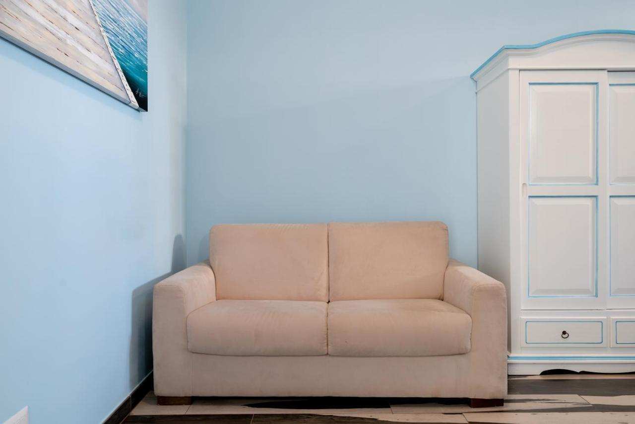 Myricae Rooms Affittacamere No Late Arrival Fiumicino Exteriör bild