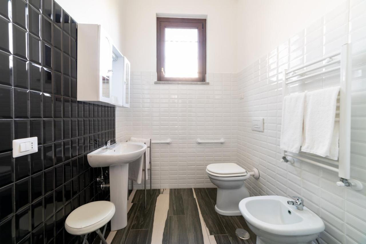 Myricae Rooms Affittacamere No Late Arrival Fiumicino Exteriör bild